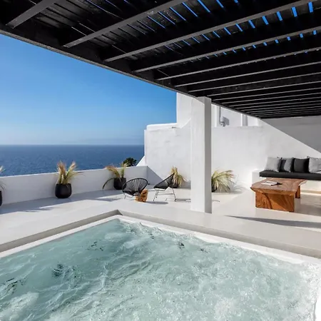 Psarou Black 2 Villa *